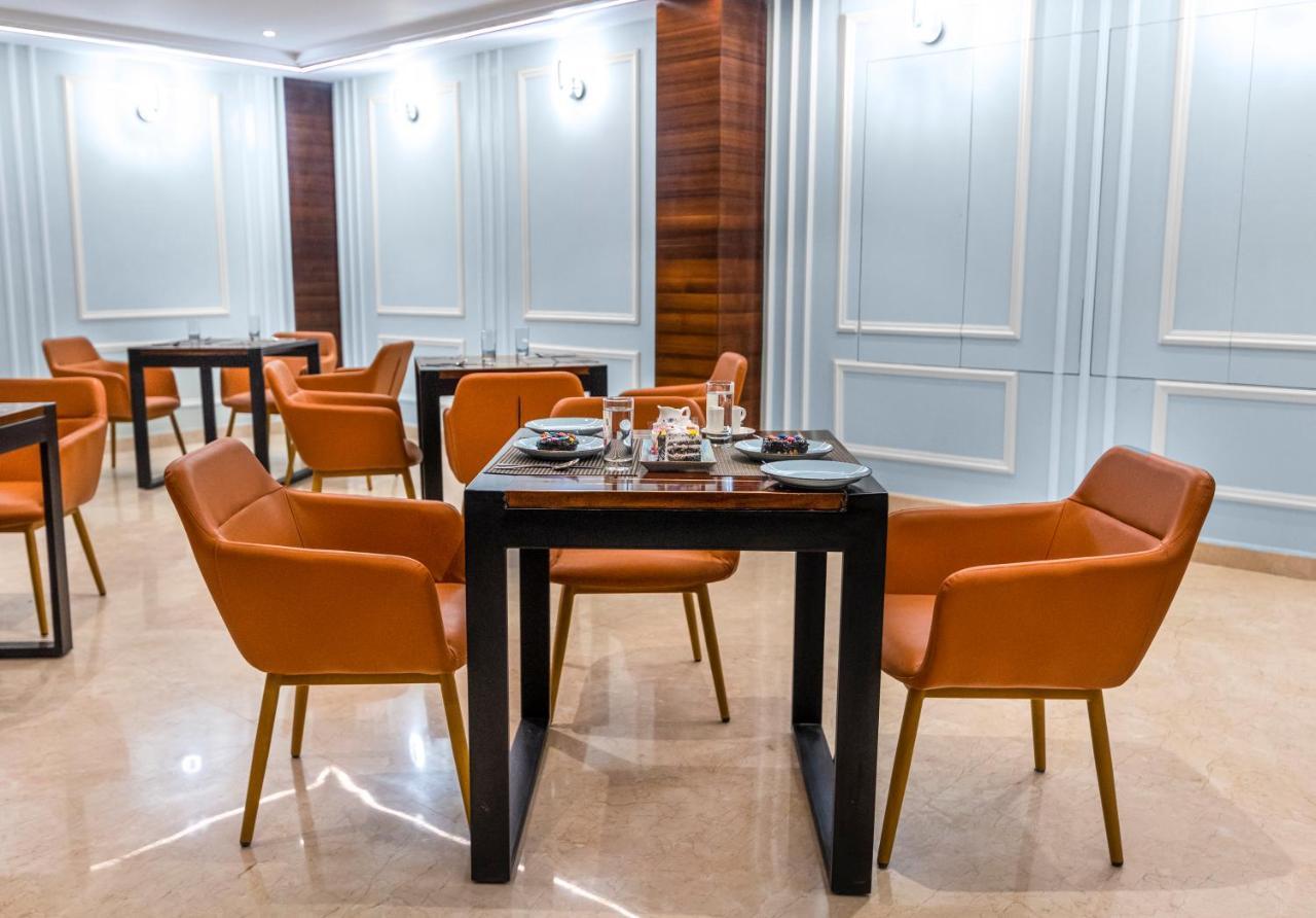 Pride Hotel And Resort Rishīkesh Zewnętrze zdjęcie